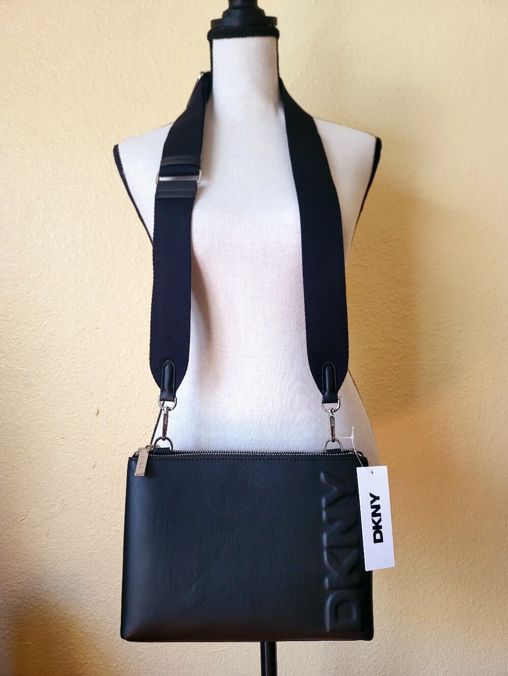 DKNY Tinsley Crossbody with Wide Adjustable Strap Black Faux Leather - Picture 11 of 12